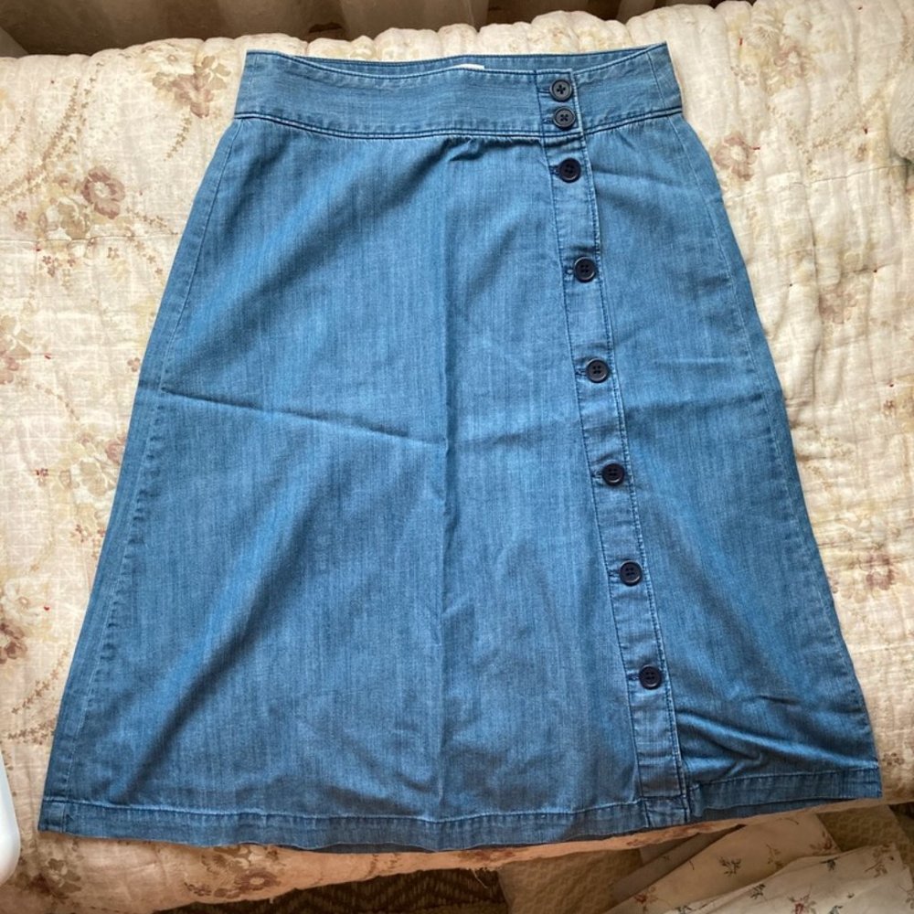 NWOT 0P J. Crew Chambray Button Skirt